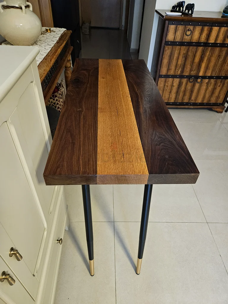 American Walnut and Oak Console.63217825522049114