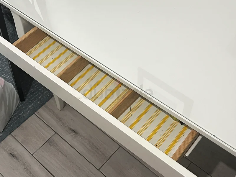 Elegant White IKEA HEMNES Table with drawer63216347729281113