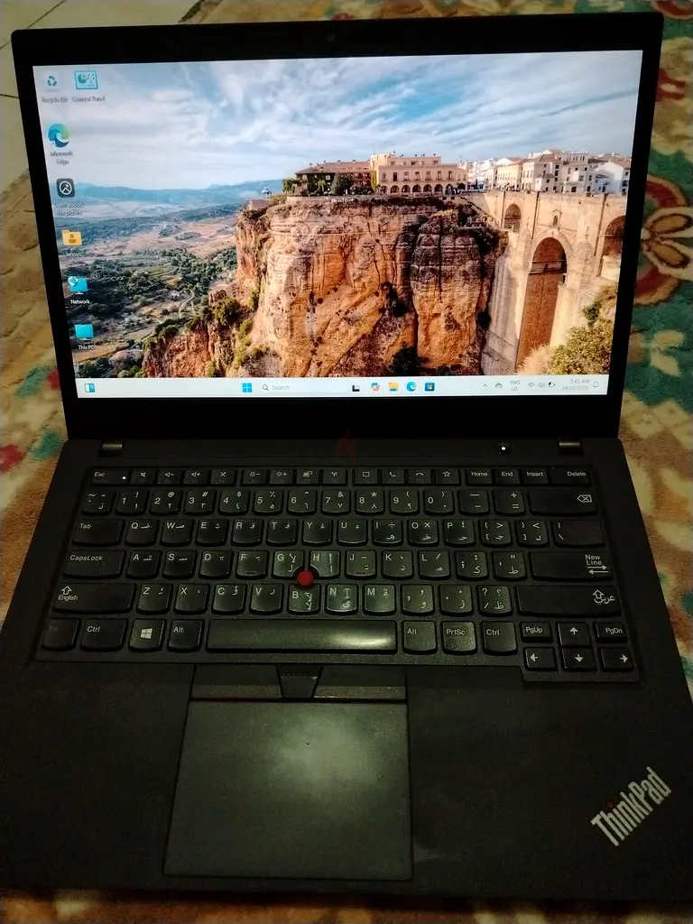 Lenovo ThinkPad Laptop - Powerful Productivity on the Go!