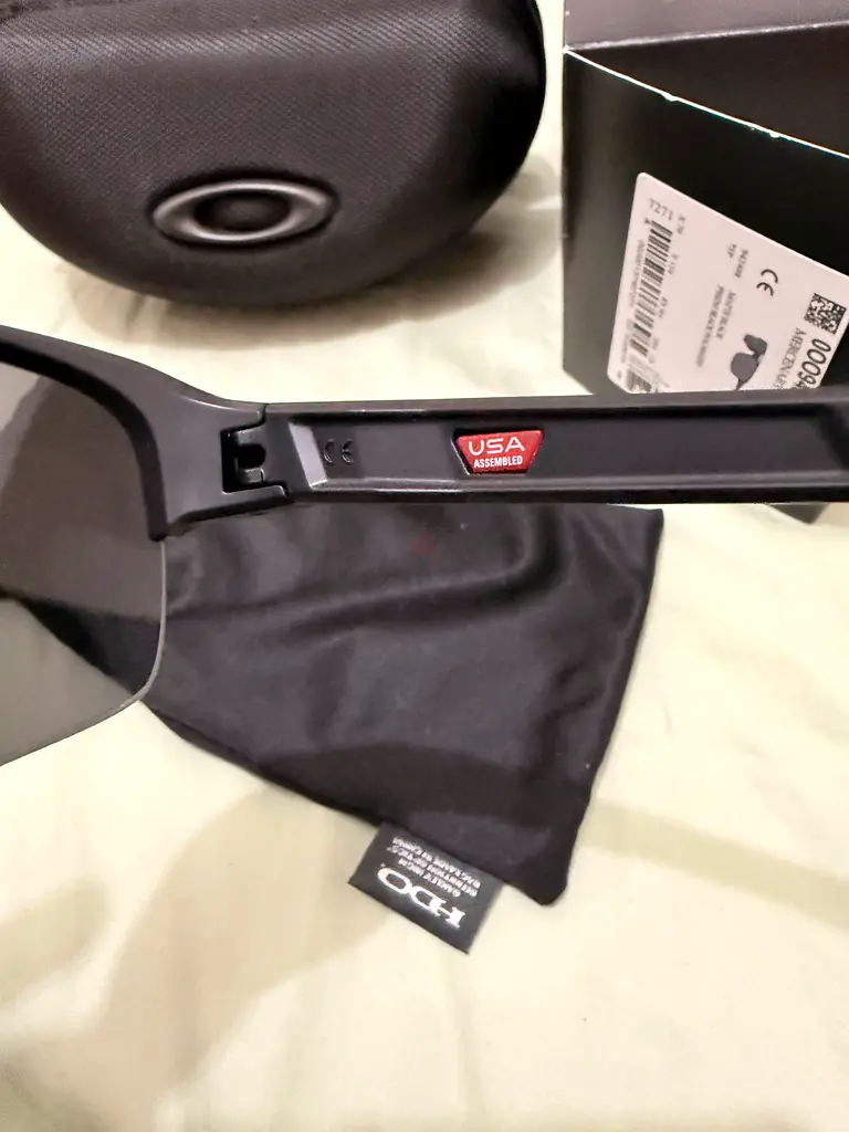 Oakley sunglass