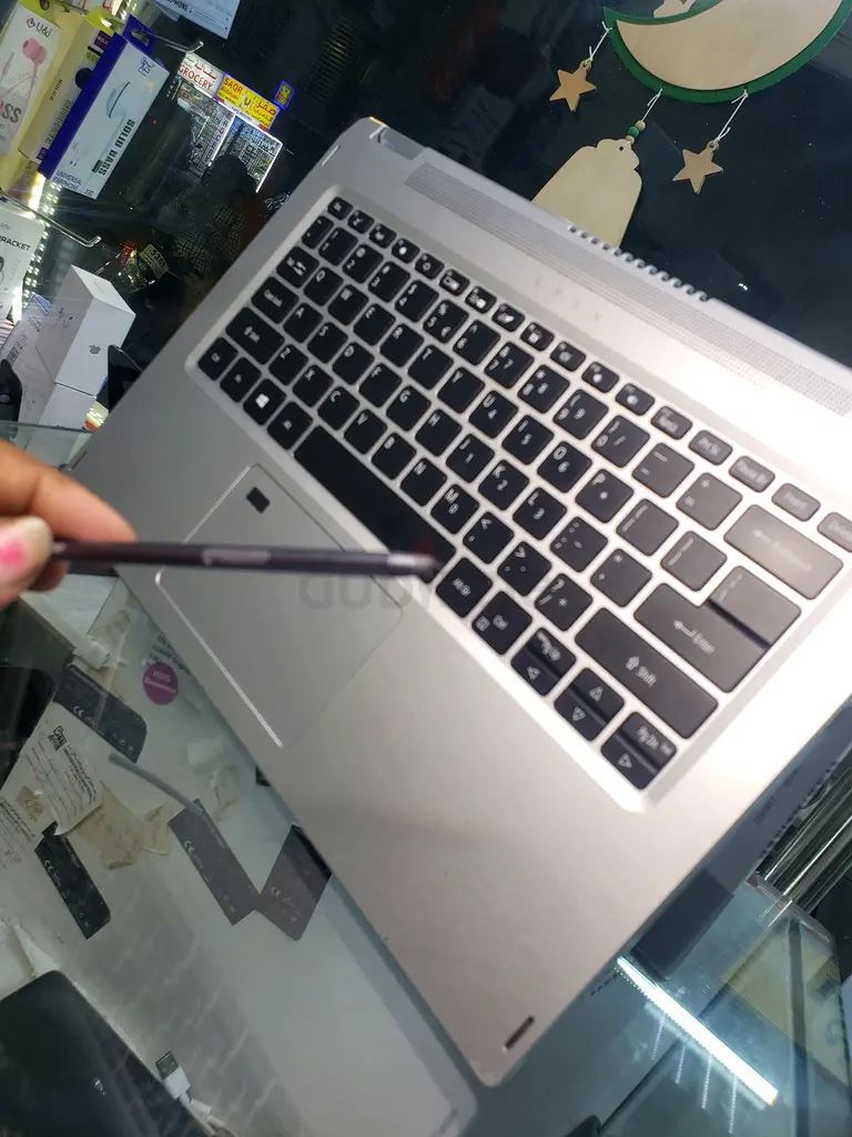 Sleek Acer Laptop - Great Performance Style!63255526699265111