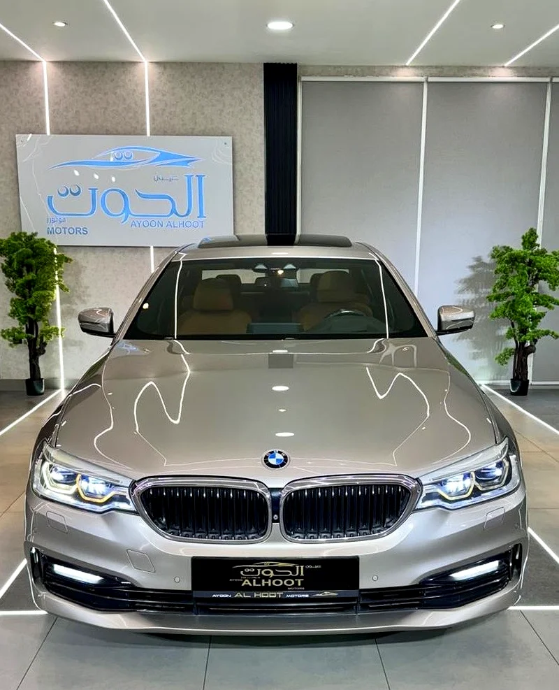 LOVELY BMW 530i SPORT LINE || GCC || F.S.H at BMW || TOP RANGE || ACCIDENTS FREE63177573575683114