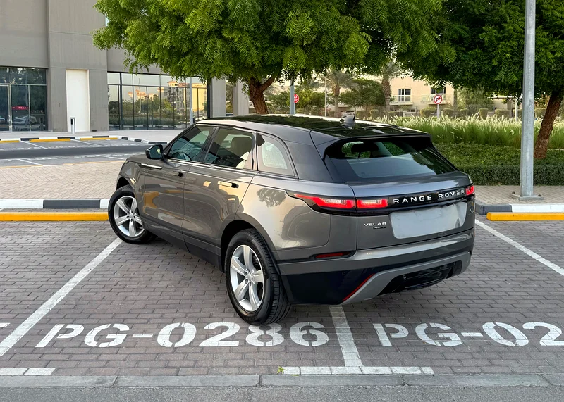 Range Rover Velar P250S 2019 GCC Specs (Land Rover Service History / 2 Keys / Single Owner)63227776805506111