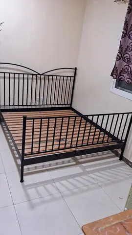 سرير حديد بدون مسامير او تثبيت 190×2