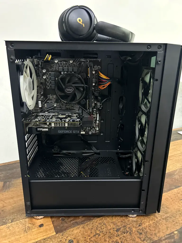 Gaming pc63228306470274112