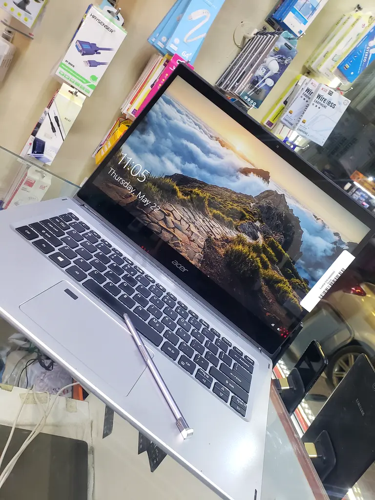 جهاز لابتوب أيسر أنيق - أداء ممتاز وأناقة!63255526699265116