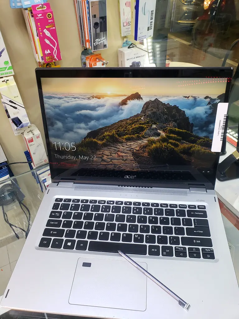 Sleek Acer Laptop - Great Performance Style!63255526699265114