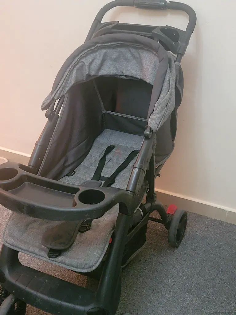 Gently Used Jogging Stroller For Active Parents63205357656194111