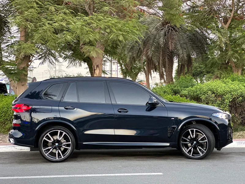 BMW X5 X40i M-Sport 2025 GCC UNDER WARRANTY AND CONTRACT SERVICE FULL OPTION63159711390850112