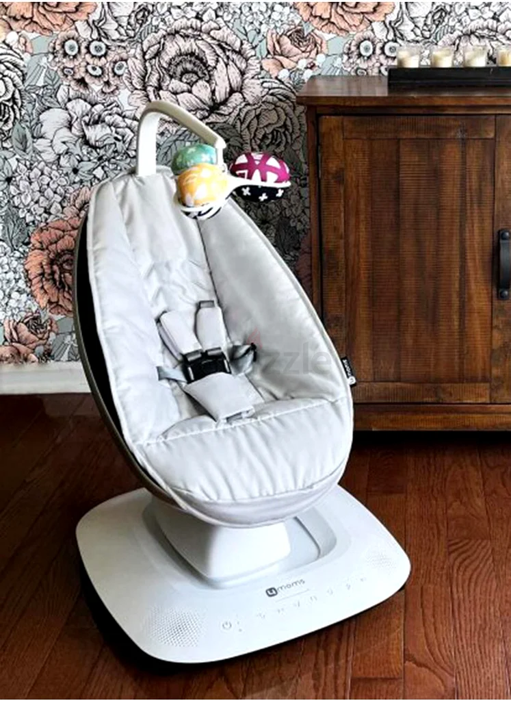 4moms MamaRoo 5 أرجوحة للأطفال - حديثة وأنيقة - وكأنها جديدة - أحدث طراز63205362941825111