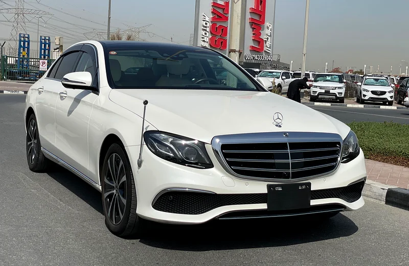 2020  -  E450  -  FULL OPTIONS  -  BEIGE LEATHER  -  JAPANESE IMPORT  -  EXCELLENT CONDITION632331031825941115