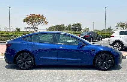 صورة 4 لـ 2024 Tesla MODEL 3