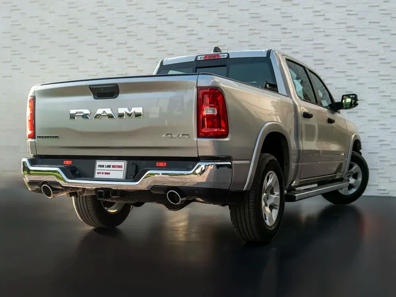BRAND NEW 2025 • DODGE RAM 1500 BIG HORN • AL-FUTTAIM TRADING ENTERPRISES WARRANTY63176616834562112