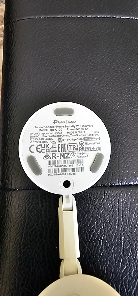 كاميرا TP-Link Tapo C120 الأمنية للمنزل بدقة 2K و4 ميجابكسل، مع كاميرا مراقبة لاسلكية تحتوي على بطاقة ذاكرة SabDisk سعة 64 جيجابايت63261821079298113