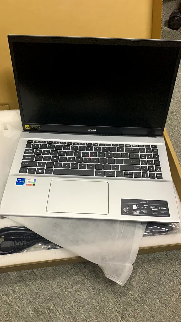 Acer Laptop - Performance Meets Elegance63255526139906112