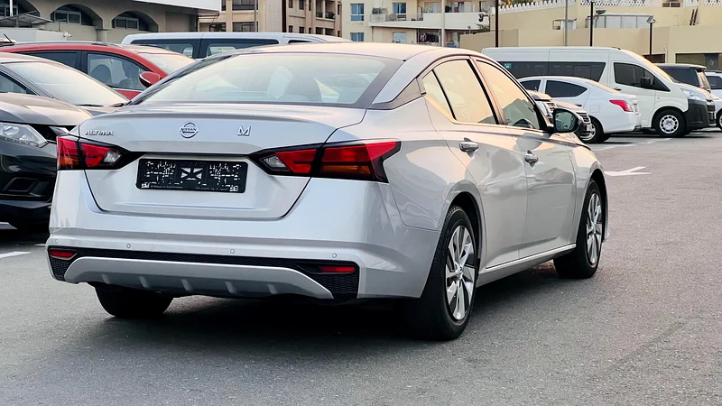 GCC SPEC ALTIMA WITH 100% BANK LOAN, NO ACCIDENT SINGLE OWNER , NO DOWN PAYMENT LOAN62934683340930114