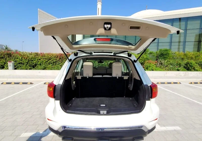 2020 Nissan Pathfinder | 88,000 KM | 7-Seater Family SUV | Excellent Condition63148166006018112