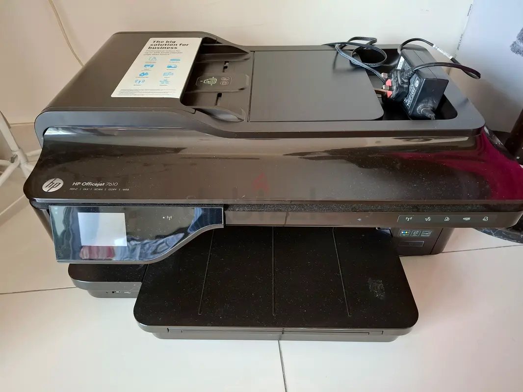 طابعة HP OfficeJet 7610 كلها في واحد - مدمجة وفعالة!