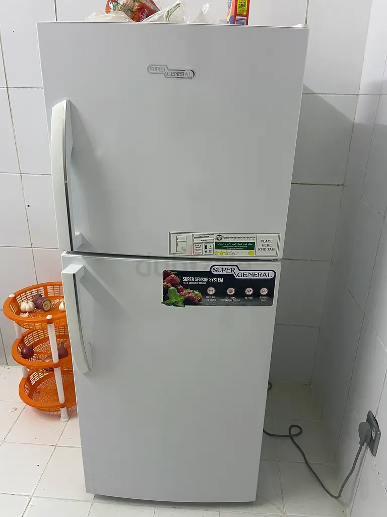 Super General Refrigerator with very good condition ready for sale