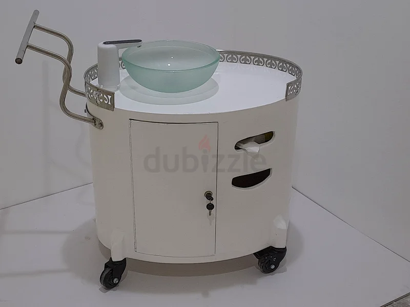 عربة غسيل اليدين63257631630081112