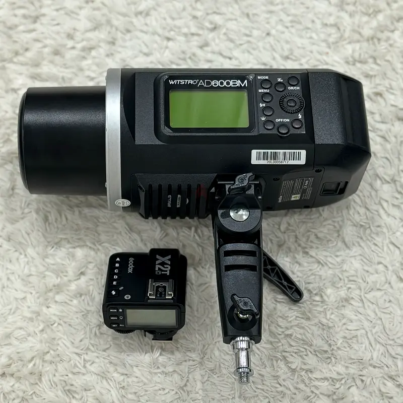 Flash portátil Godox AD600BM