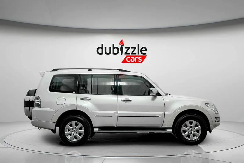 AED 1269/month | 2022 Mitsubishi Pajero GLS | GCC Specs | Ref#32264863153228353025113
