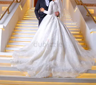 Wedding dress long sleeve small size