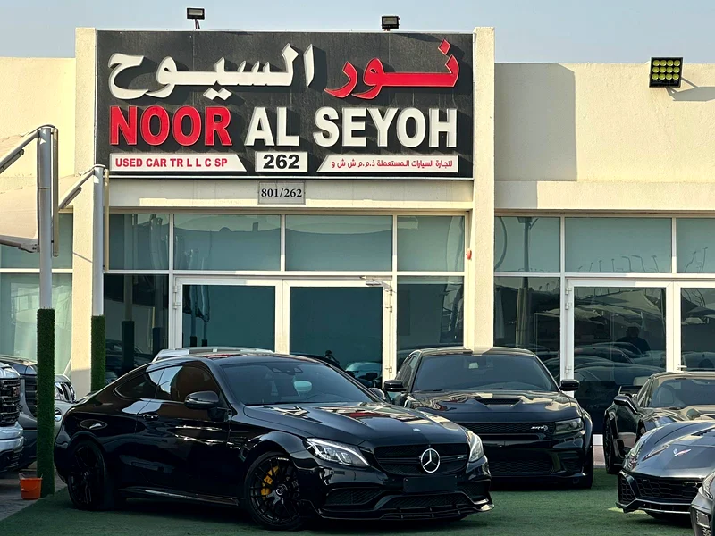 MERCEDES BENZ AMG C63S GCC 2017  
Perfect condition  
5-button full option  
Full carbon fibre63144871855363113