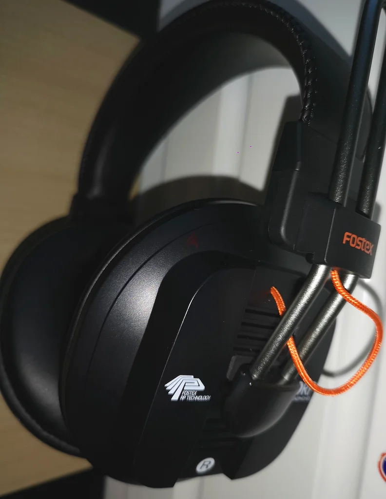 Fostex T50RP Mk3 Professional Headphones - Perfect for Audiophiles!63166177132035111