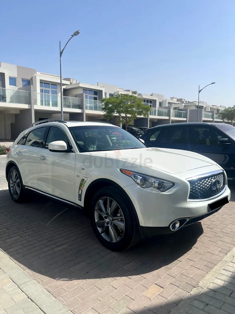 INFINITI QX7063173842347778112