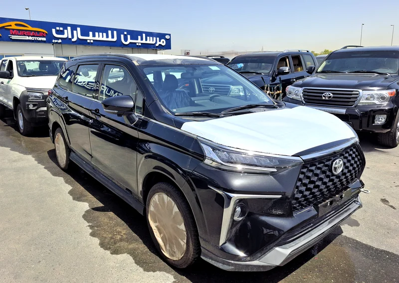 تويوتا فلوز 1.5 لتر 2024، أسود، بنزين (للتصدير فقط)63157883658627111