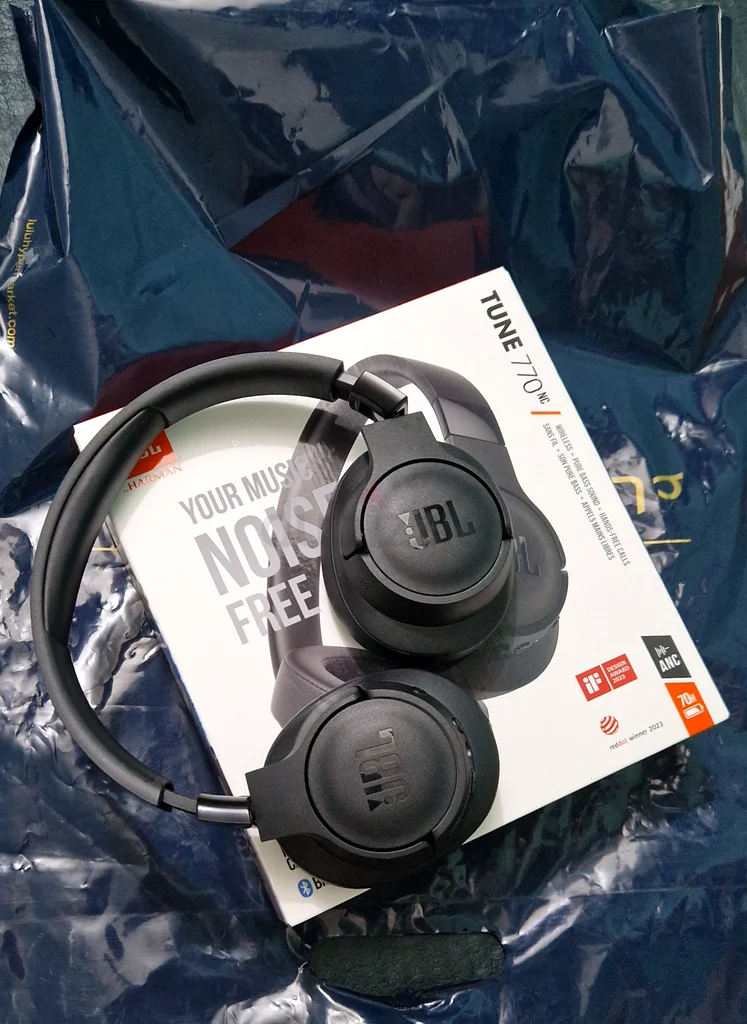 JBL TUNE 770NC BRAND NEW 1 YEAR WARRANTY632618404176661114