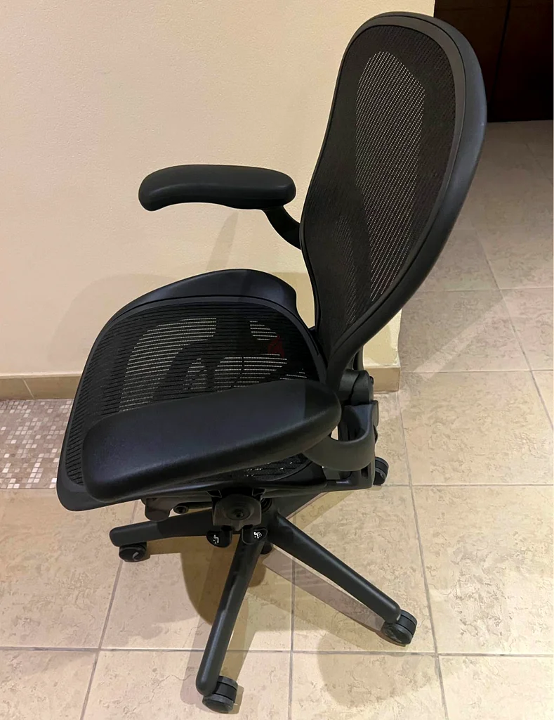 Herman Miller office chair Size AB Or C with full options63179392300546111
