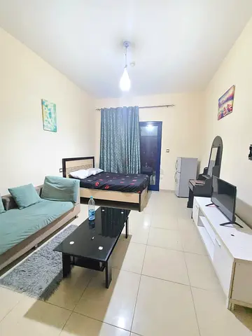 Masterbedroom available with attached bathroom