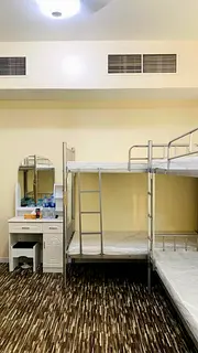 Bed space available for ladies in bur dubai