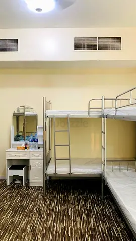 Bed space available for ladies in bur dubai