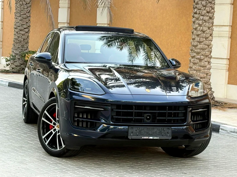PORSCHE CAYENNE S V8 4.0L 468HP - GCC SPECS - UNDER WARRANTY FROM AL NABOODA - ACCIDENT FREE -63150023056898111