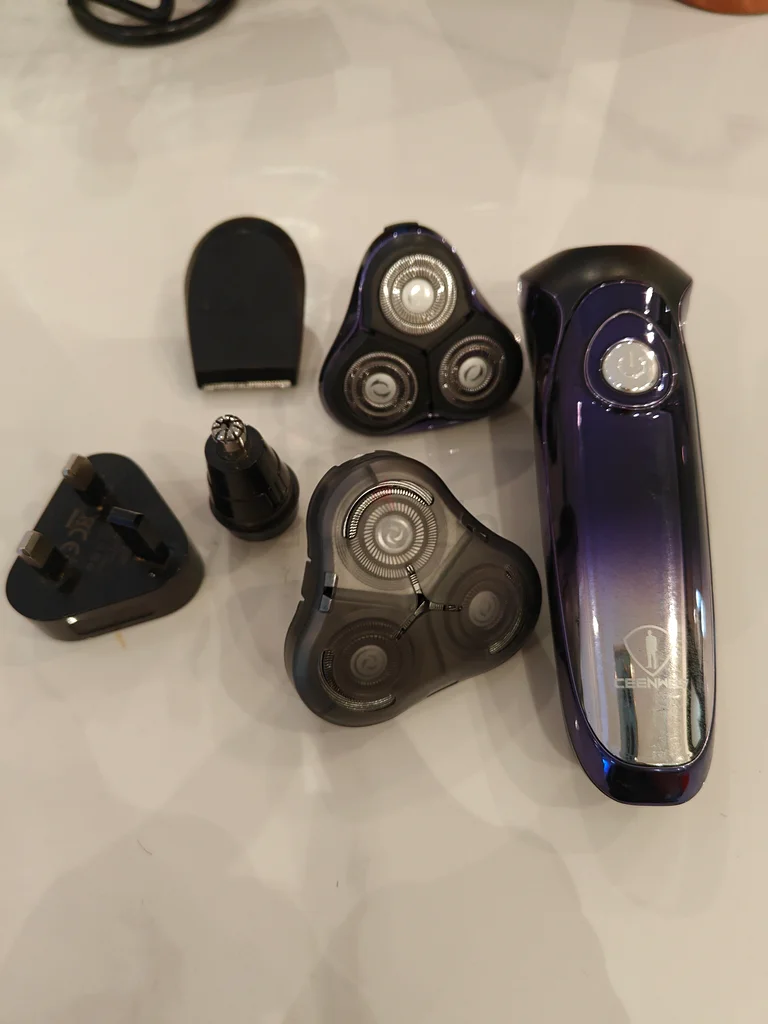 Mens Grooming Essential: Multi-Function Shaver Set for Sale!63197650418819110