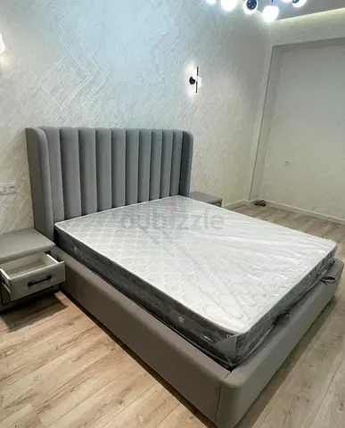 King Size Bed with Hydraulic Storage