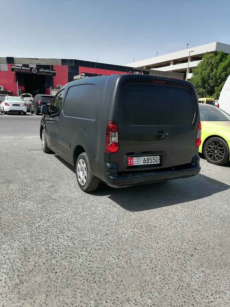 Abu Dhabi Mushrif M1562935671976322113