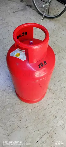 Gas cylinder 22 kg full sealed