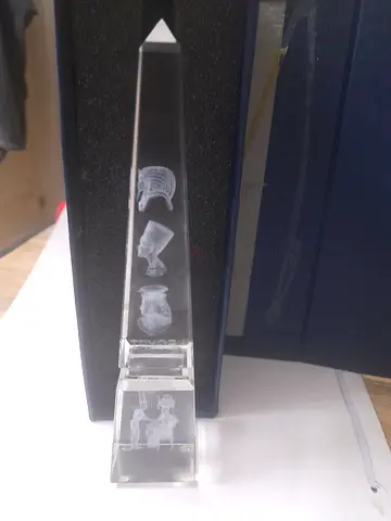 تذكار مكتبى للعرض