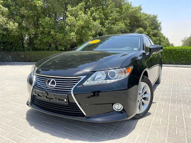 Lexus ES-Series 30063225701863939112