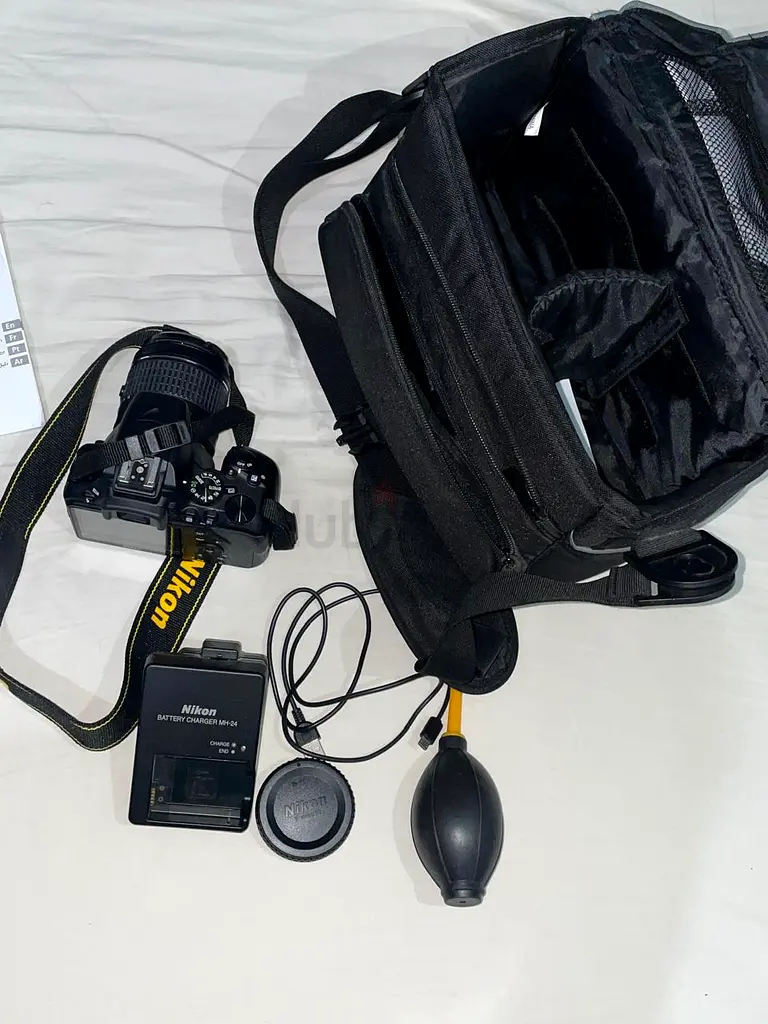 حزمة كاميرا نايكون D3500