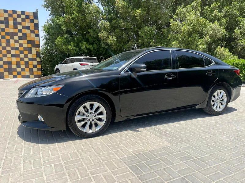 Lexus ES-Series 30063225701863939113