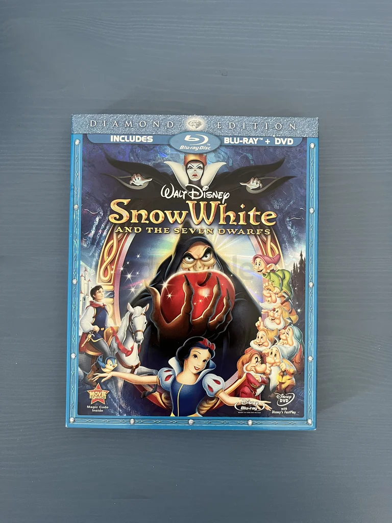 Snow White and the Seven Dwarfs Diamond Edition Blu-Ray/DVD combo62863825404289112