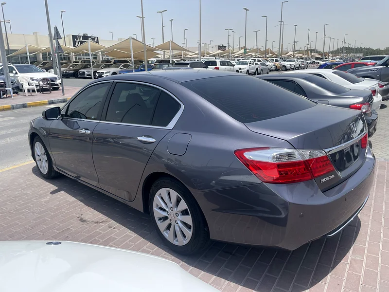 Honda Accord Full Option from Korea customs papers without accidents63224787673858113