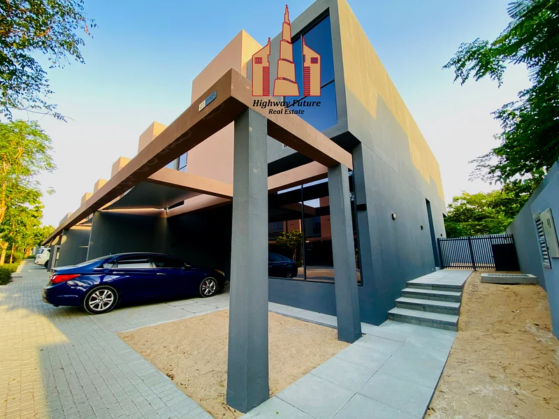 SPACIOUS BALCONY VIEW// CORNER 4BHK VILLA+MAJLIS62890342189953114