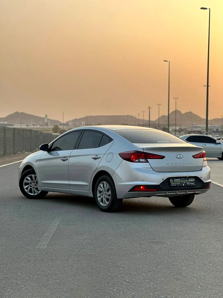 Hyundai Elantra 2019 GCC Specification63135979830401111