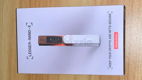 Ledger Nano X (BTC Orange) -bluetooth-enabled hardware wallet
